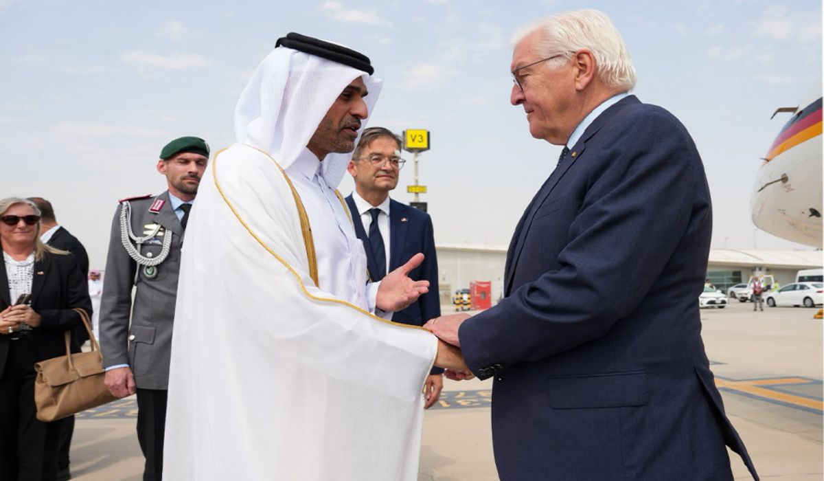 German President Steinmeier Arrives in Doha to Offer Condolences for Father Amir